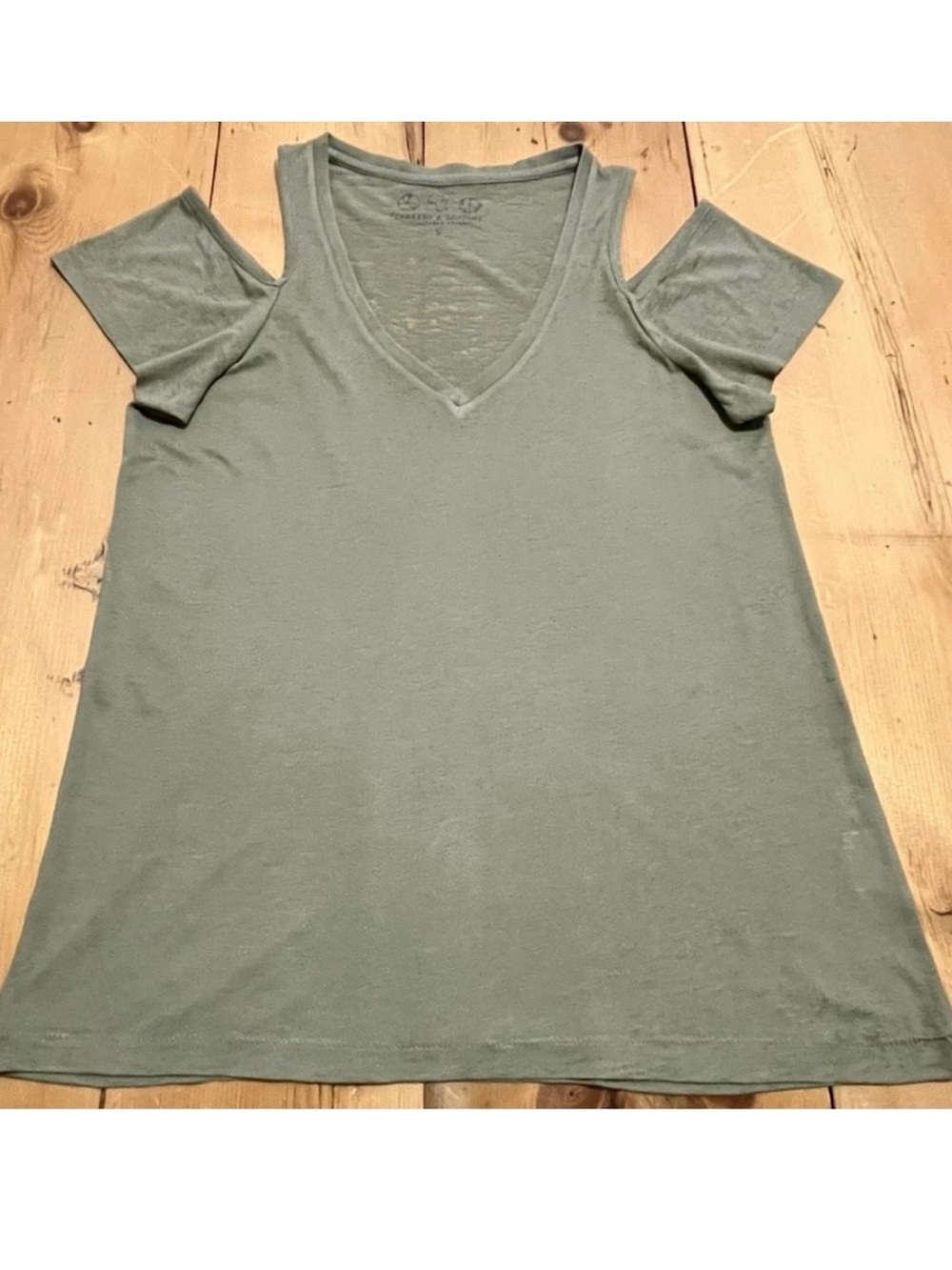 Threads 4 Thought T-Shirt Cold Shoulder Olive Green ~ Sustainable Organic